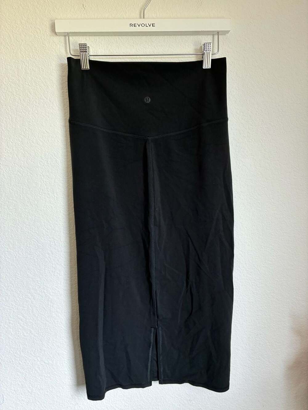 Lululemon Nulu Slim-Fit High-Rise Skirt Size 8